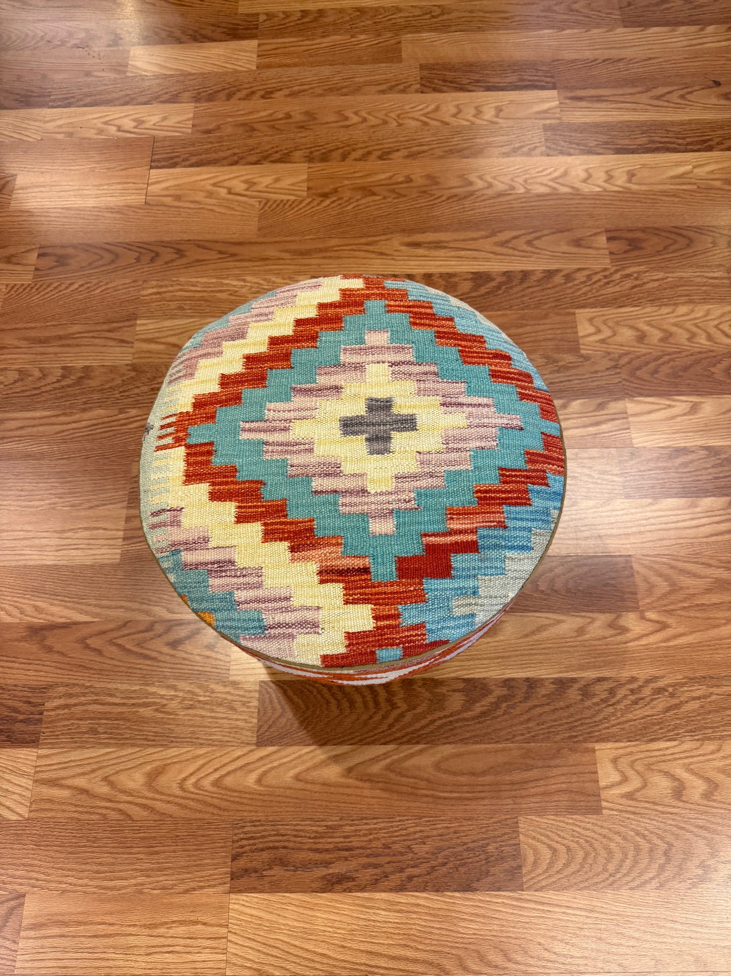 Kilim Round - RS07