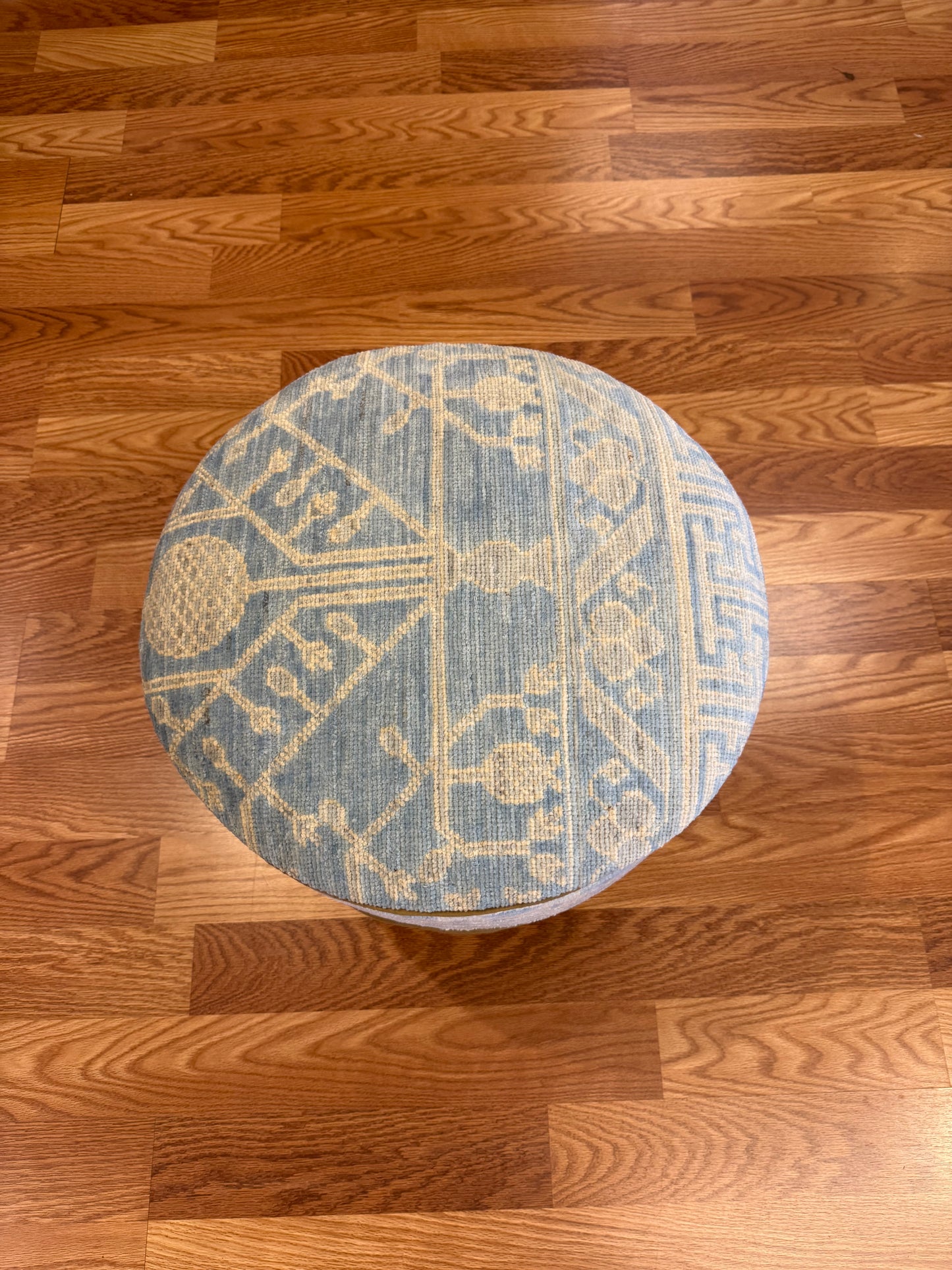 Rug Round - RS14