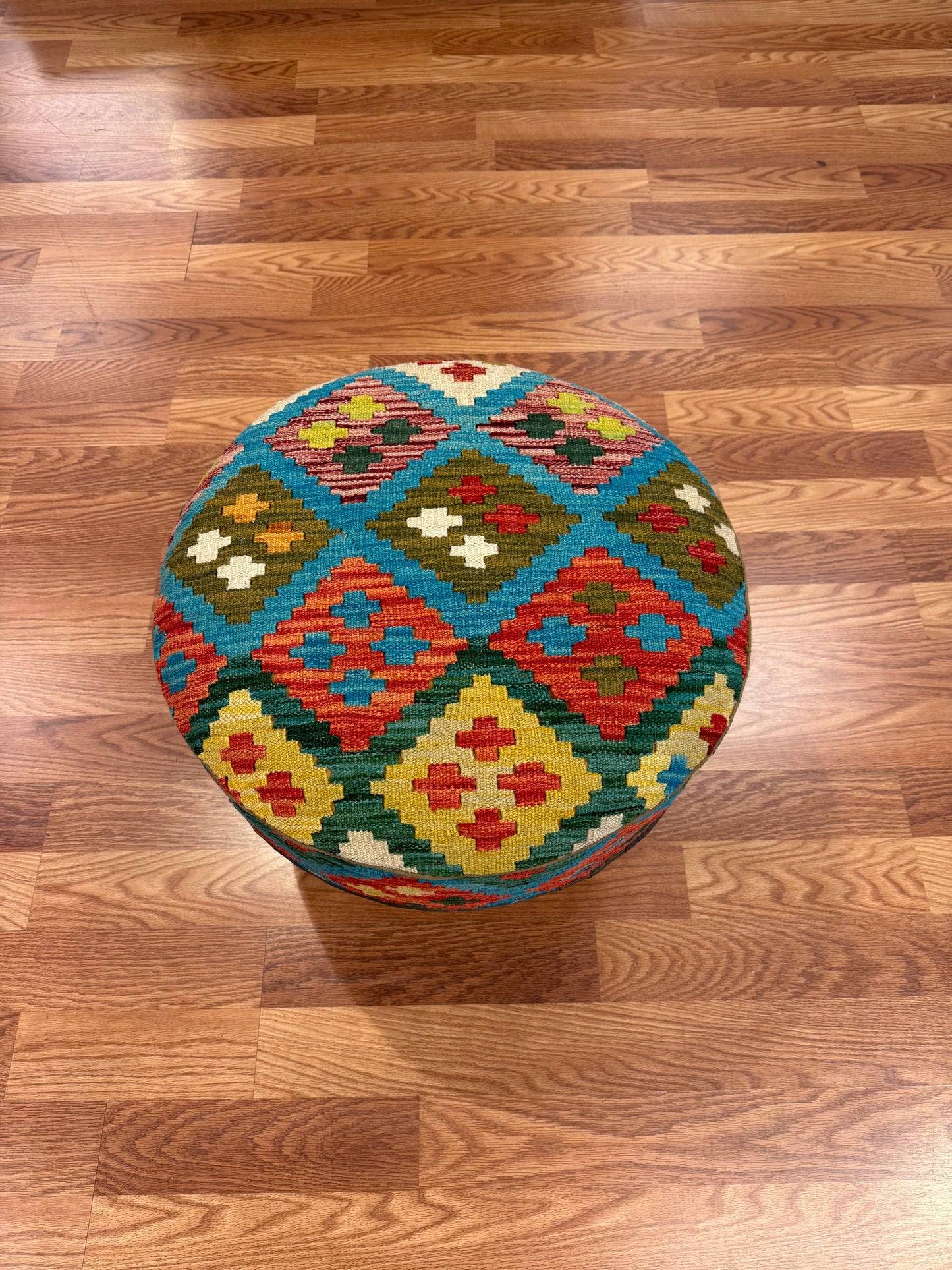 Kilim Round - RB16