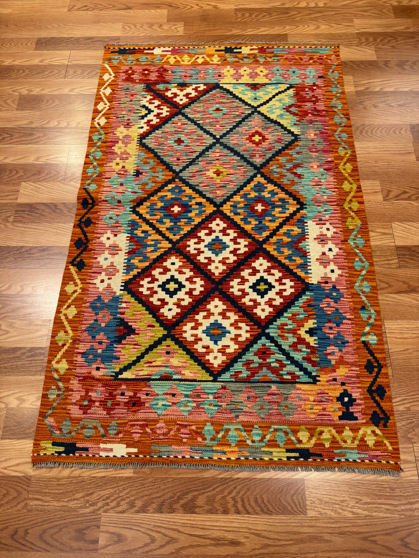 Kilim - Item BG1975 (SOLD)