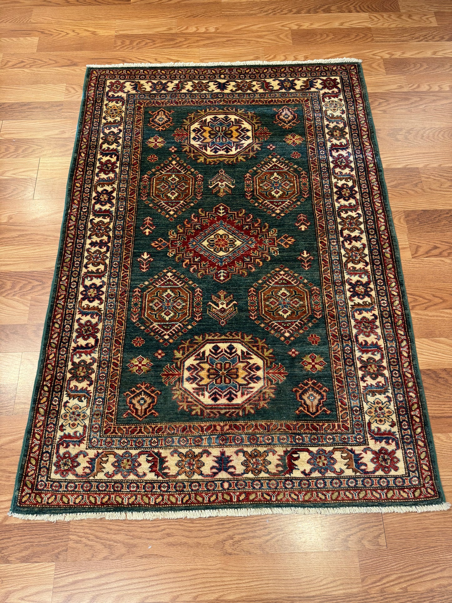 Kazak - Item BG2050