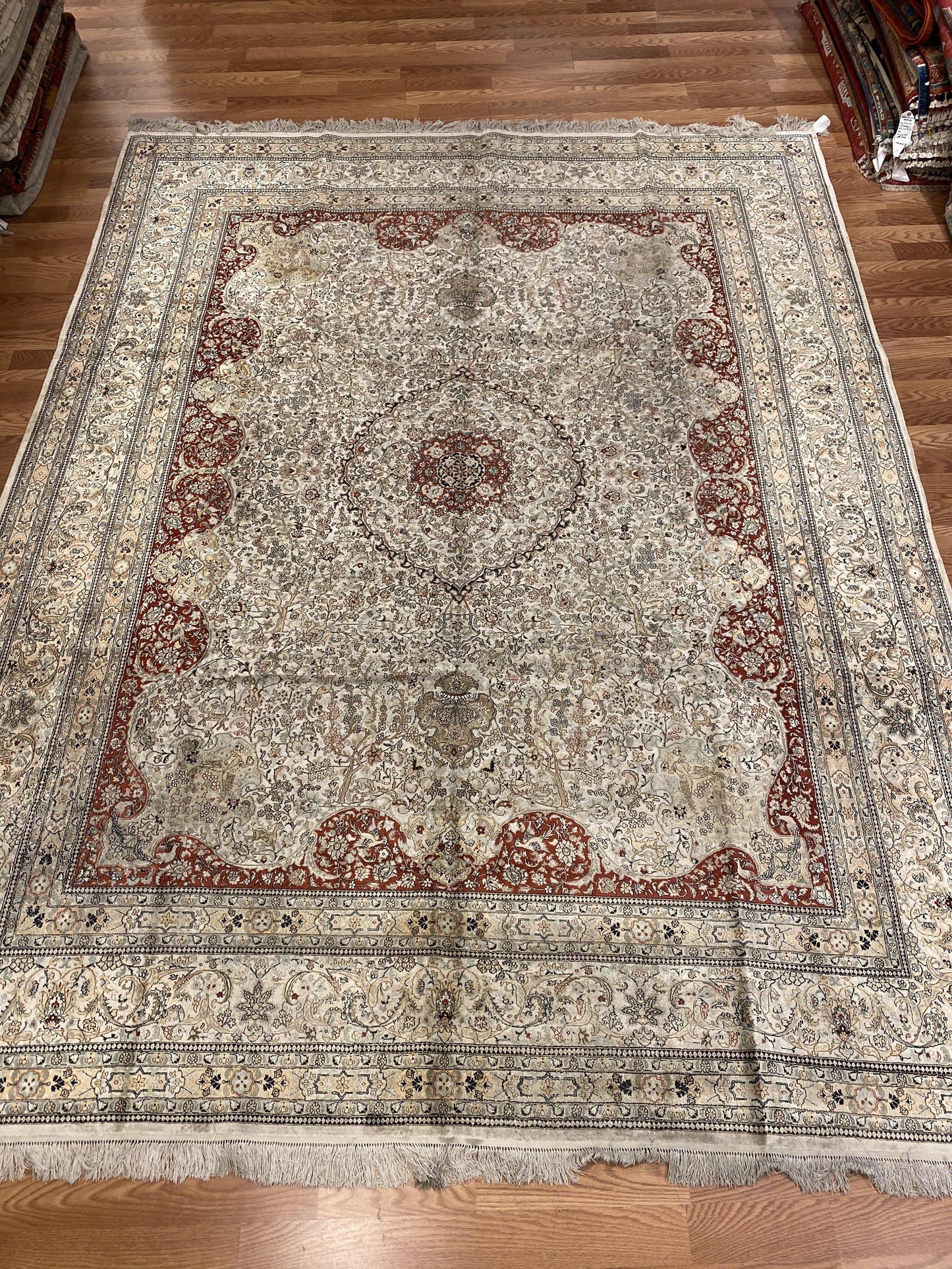 Silk - Item BG627 - Baluchi Rug Gallery