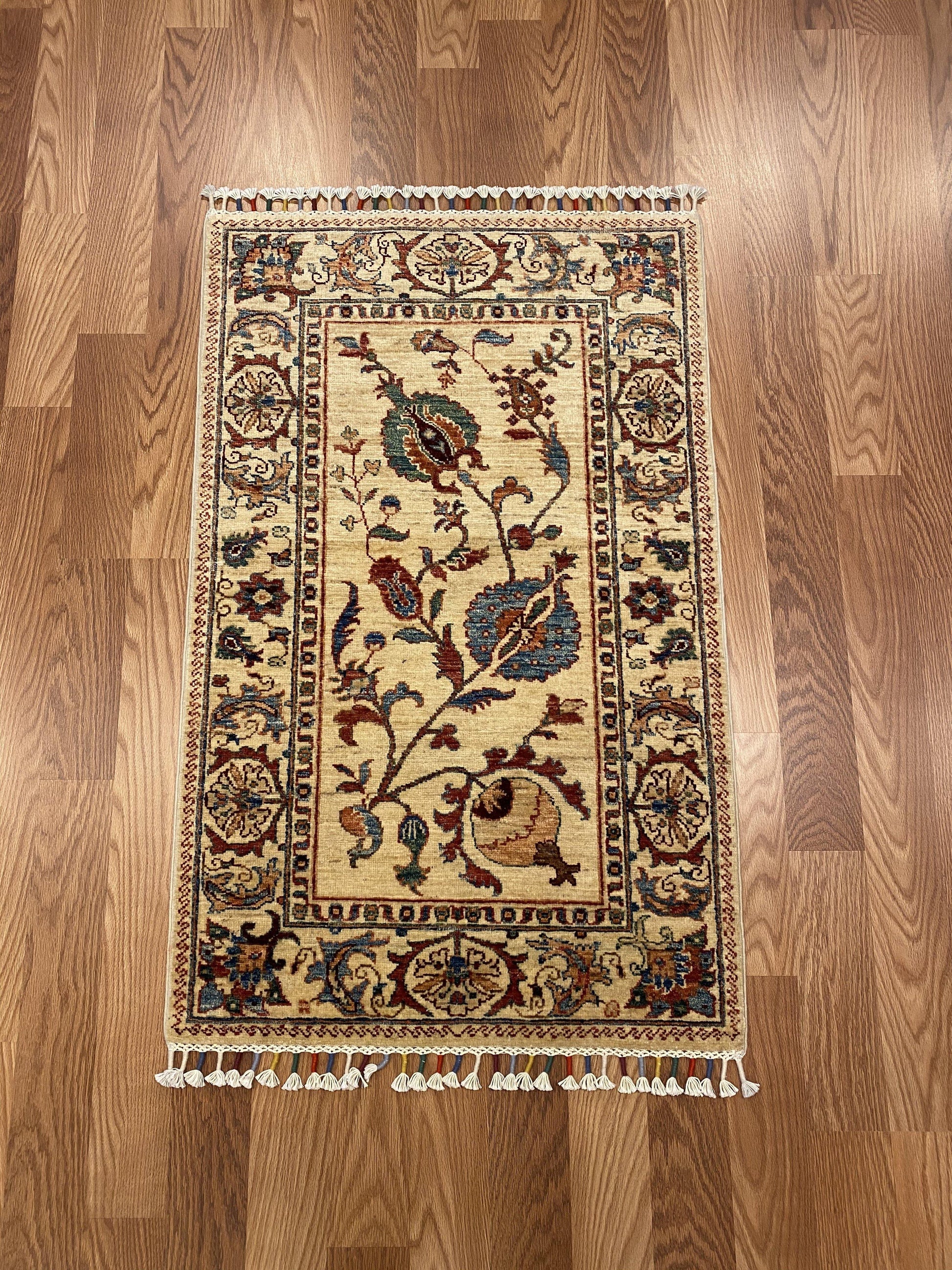 Floral - Item BG86 - Baluchi Rug Gallery