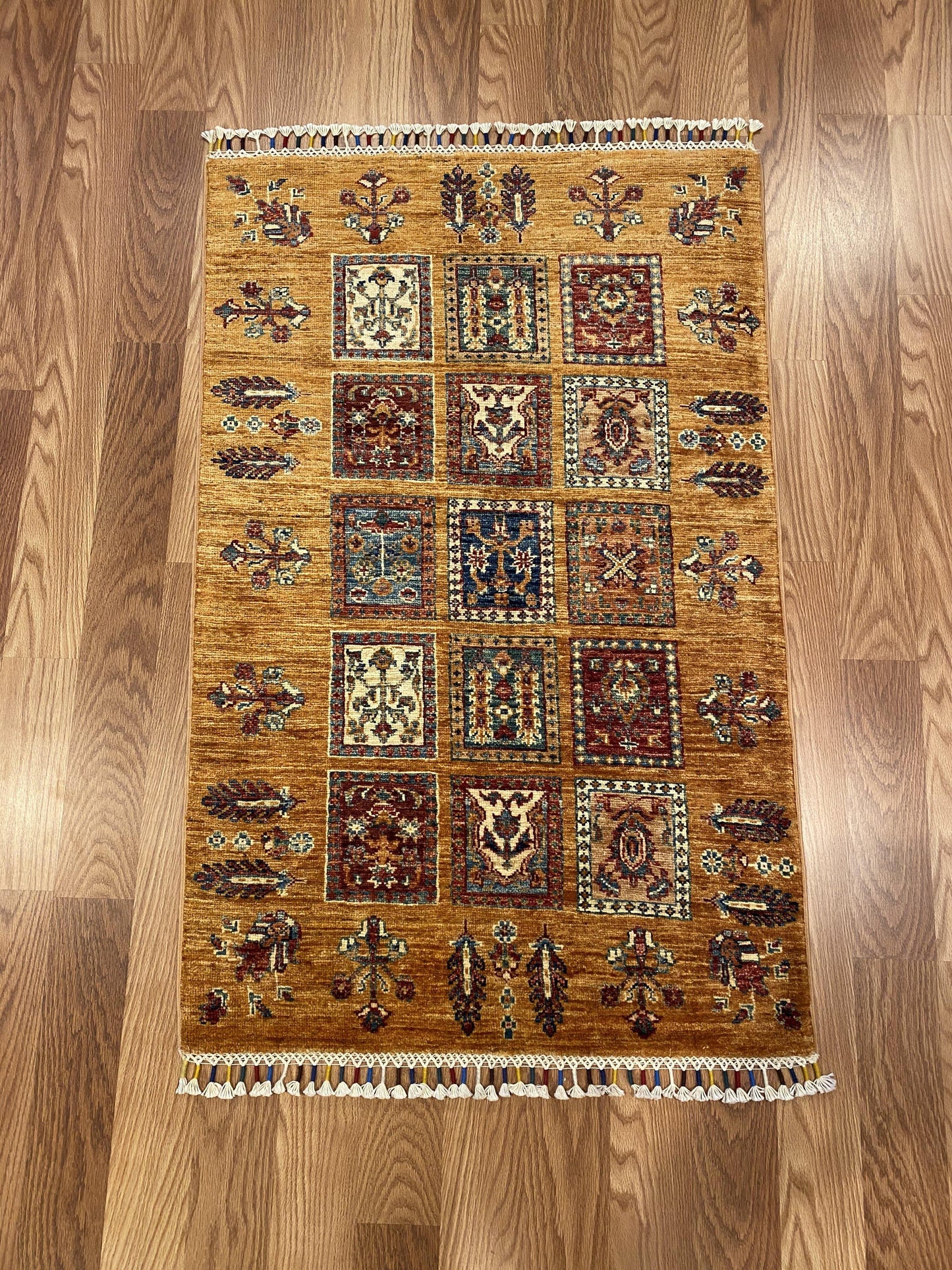 Geometric - Item BG122 - Baluchi Rug Gallery