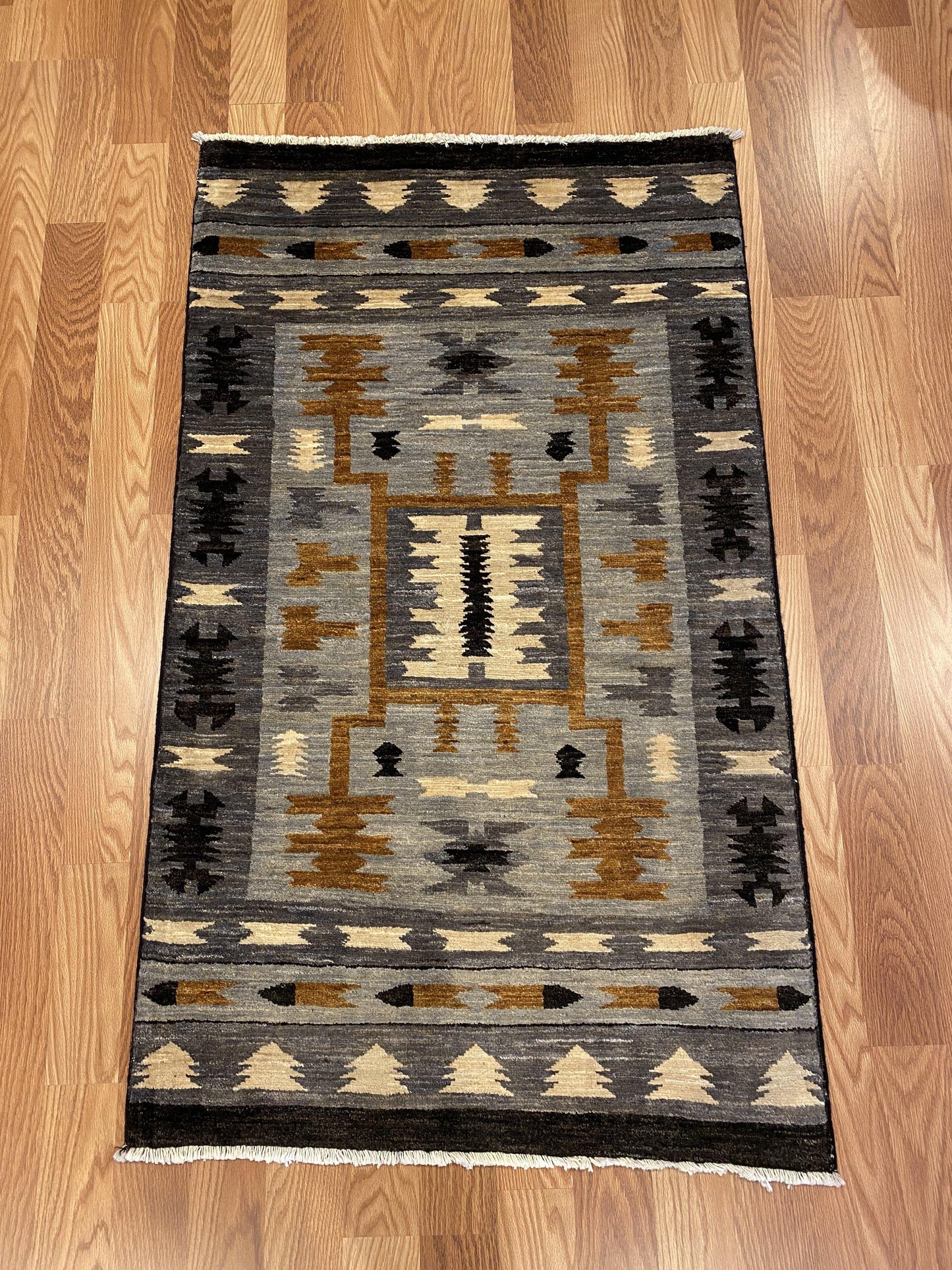 Geometric - Item BG202 - Baluchi Rug Gallery