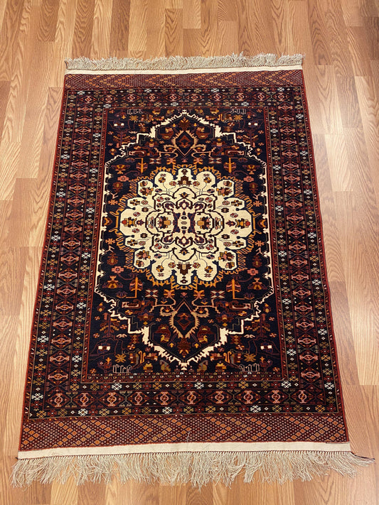 Geometric - Item BG215 - Baluchi Rug Gallery