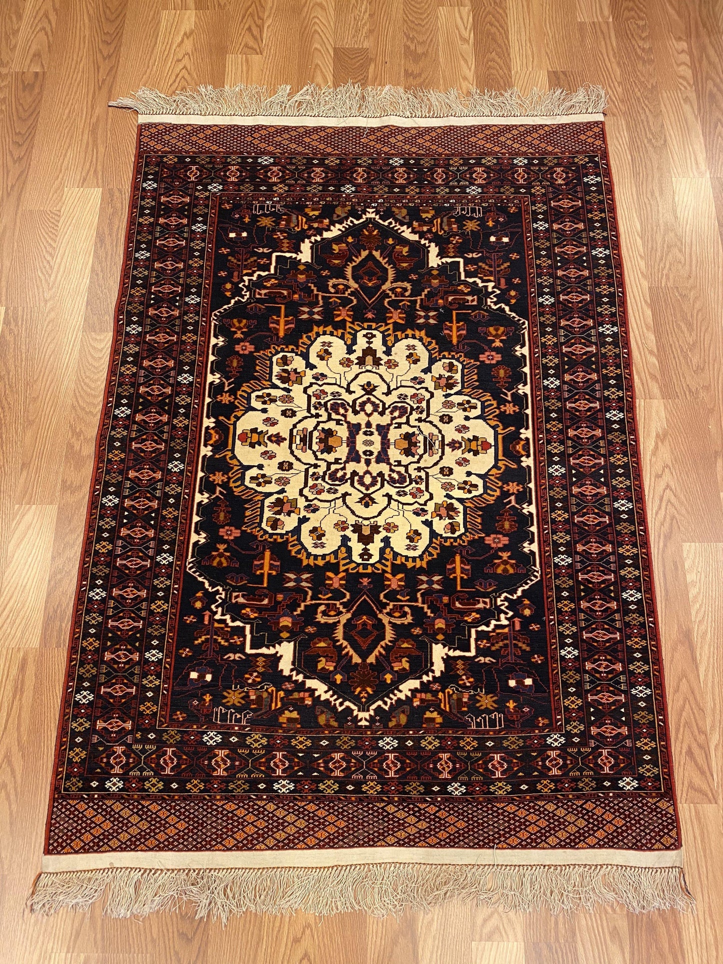 Geometric - Item BG215 - Baluchi Rug Gallery
