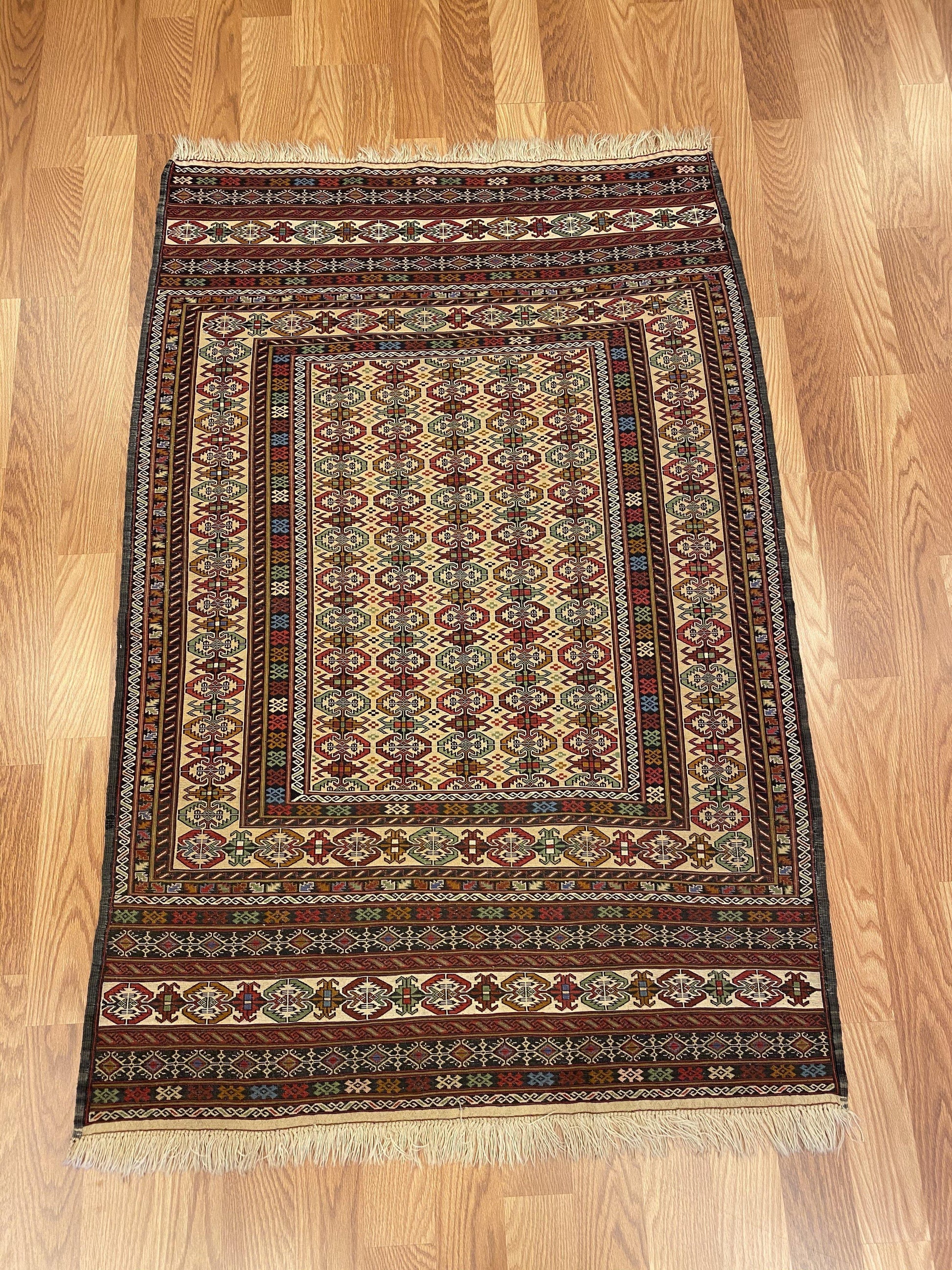 Kilim - Item BG236 - Baluchi Rug Gallery