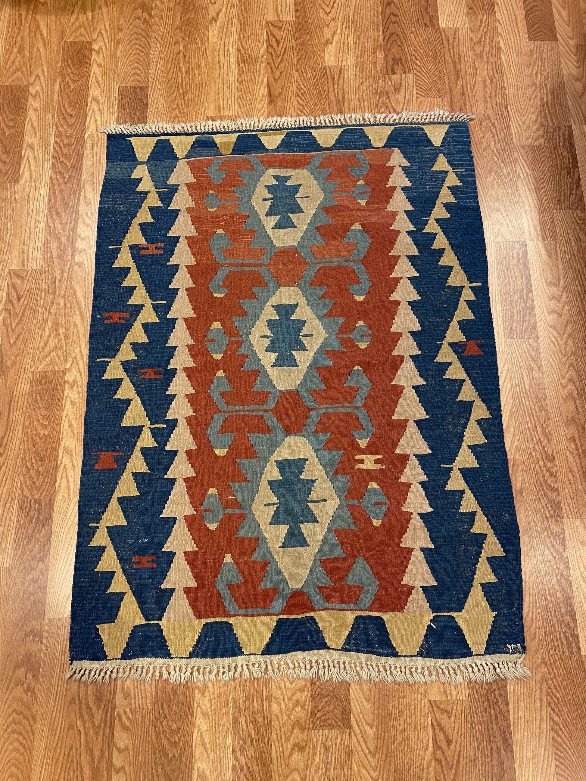 Kilim - Item BG248 - Baluchi Rug Gallery