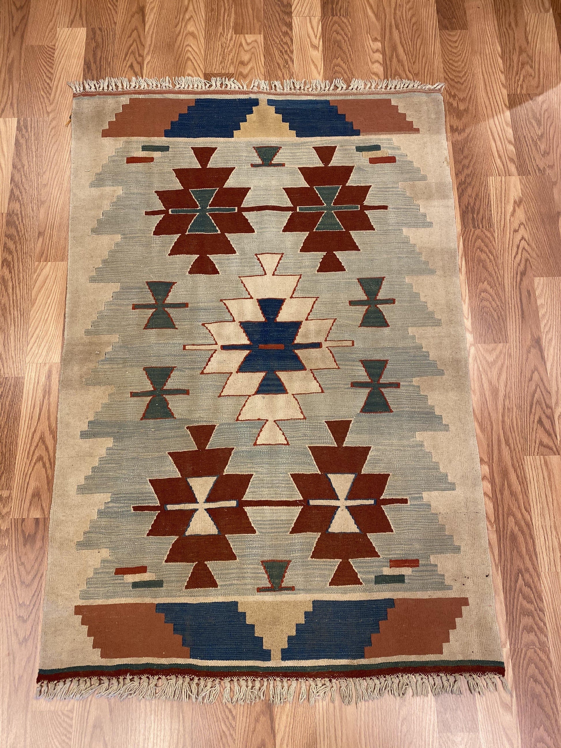 Kilim - Item BG251 - Baluchi Rug Gallery