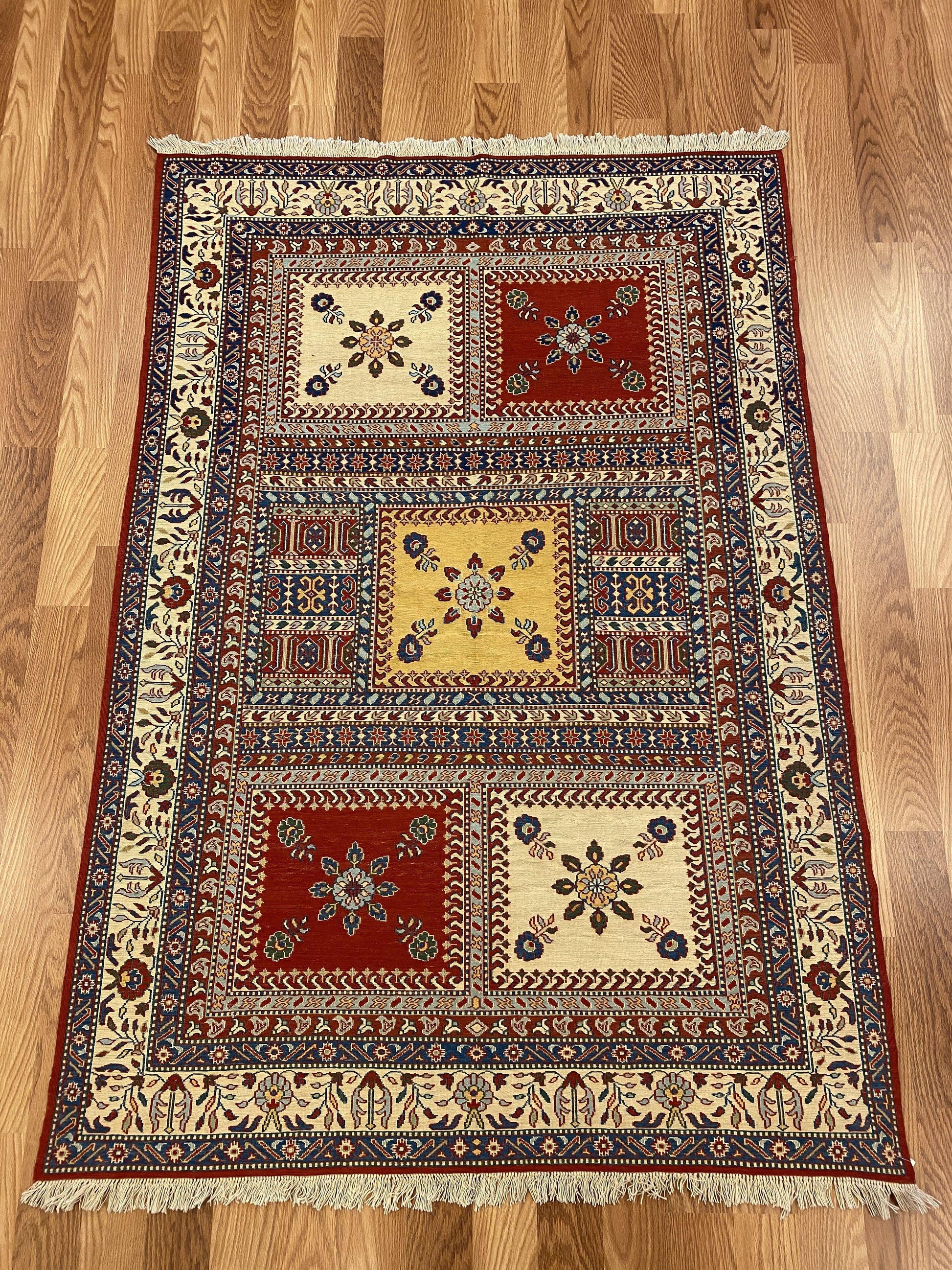 Kilim - Item BG259 - Baluchi Rug Gallery