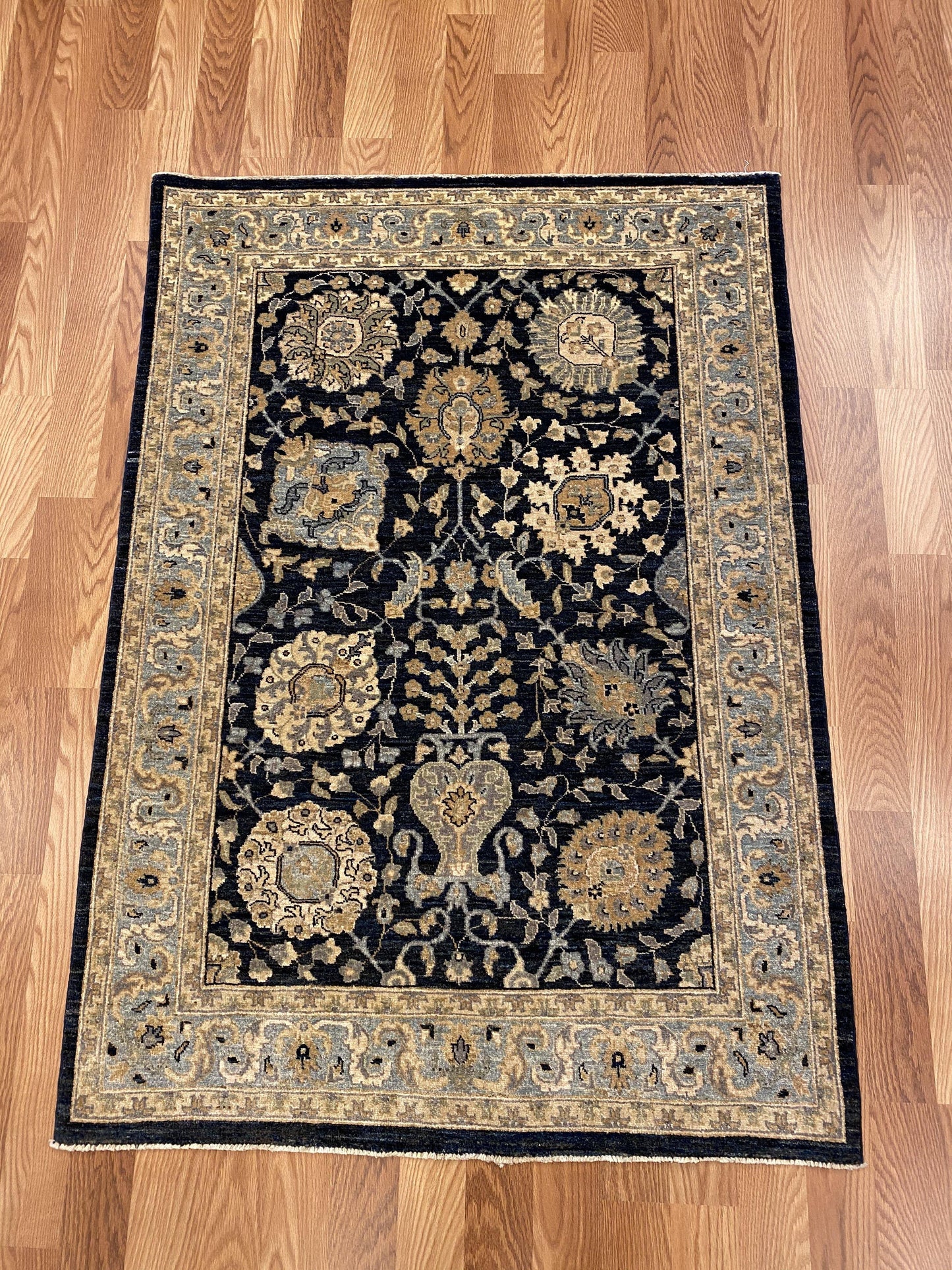 Geometric - Item BG265 - Baluchi Rug Gallery