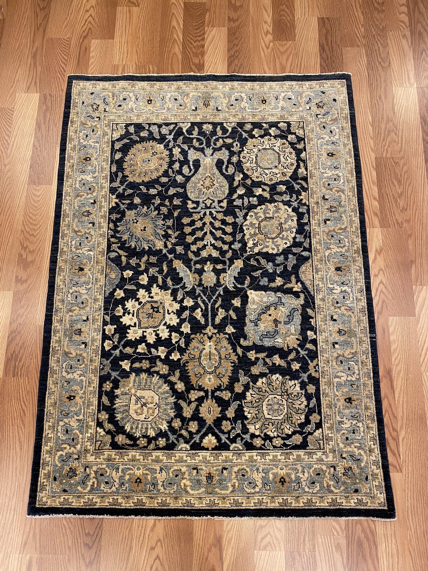 Geometric - Item BG265 - Baluchi Rug Gallery