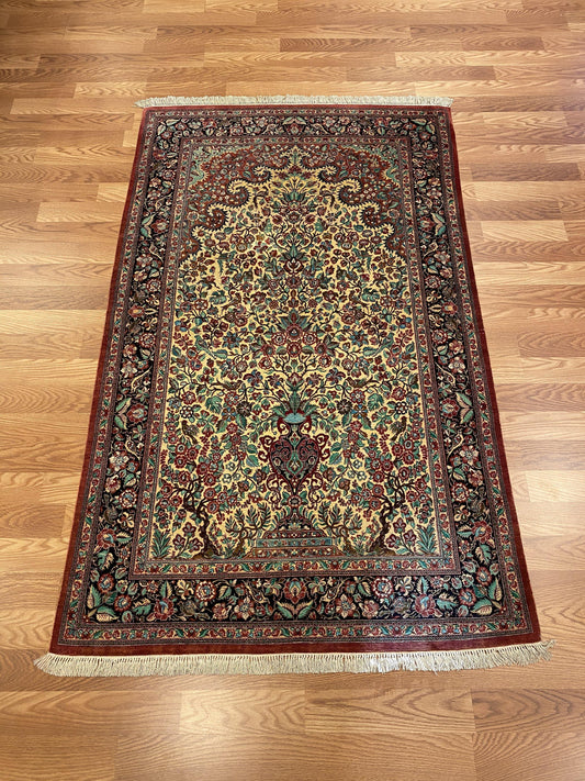Silk - Item BG298 - Baluchi Rug Gallery