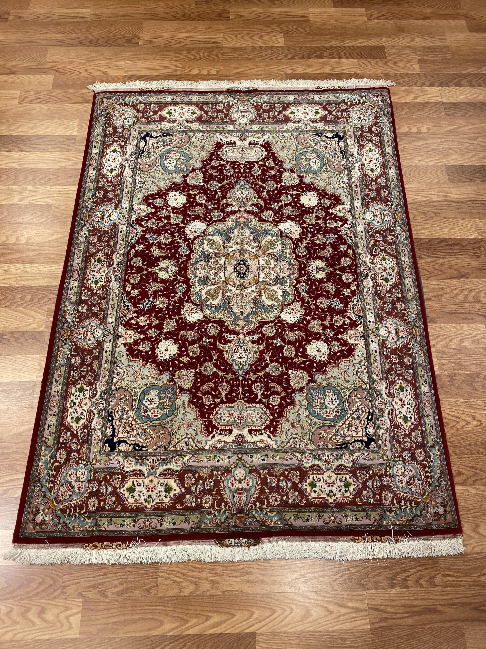 Silk - Item BG299 - Baluchi Rug Gallery
