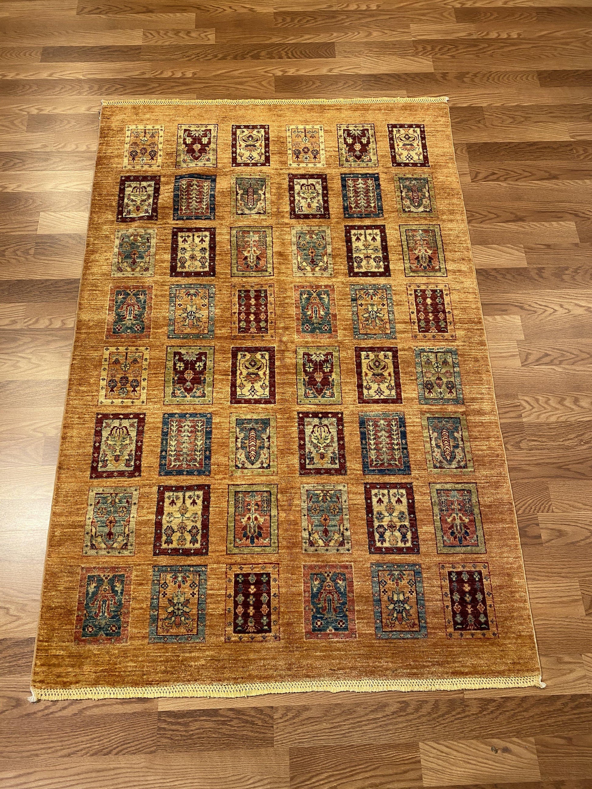 Geometric - Item BG347 - Baluchi Rug Gallery