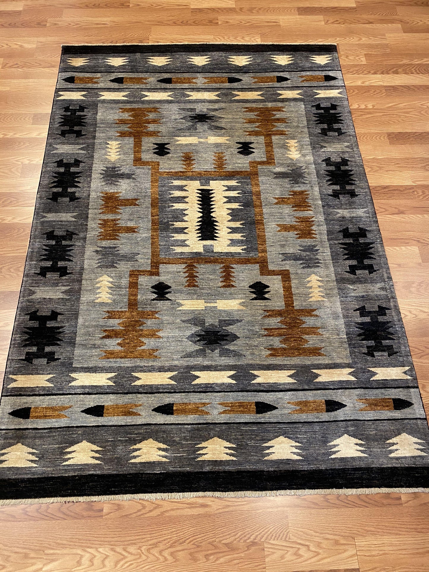Geometric - Item BG385 - Baluchi Rug Gallery