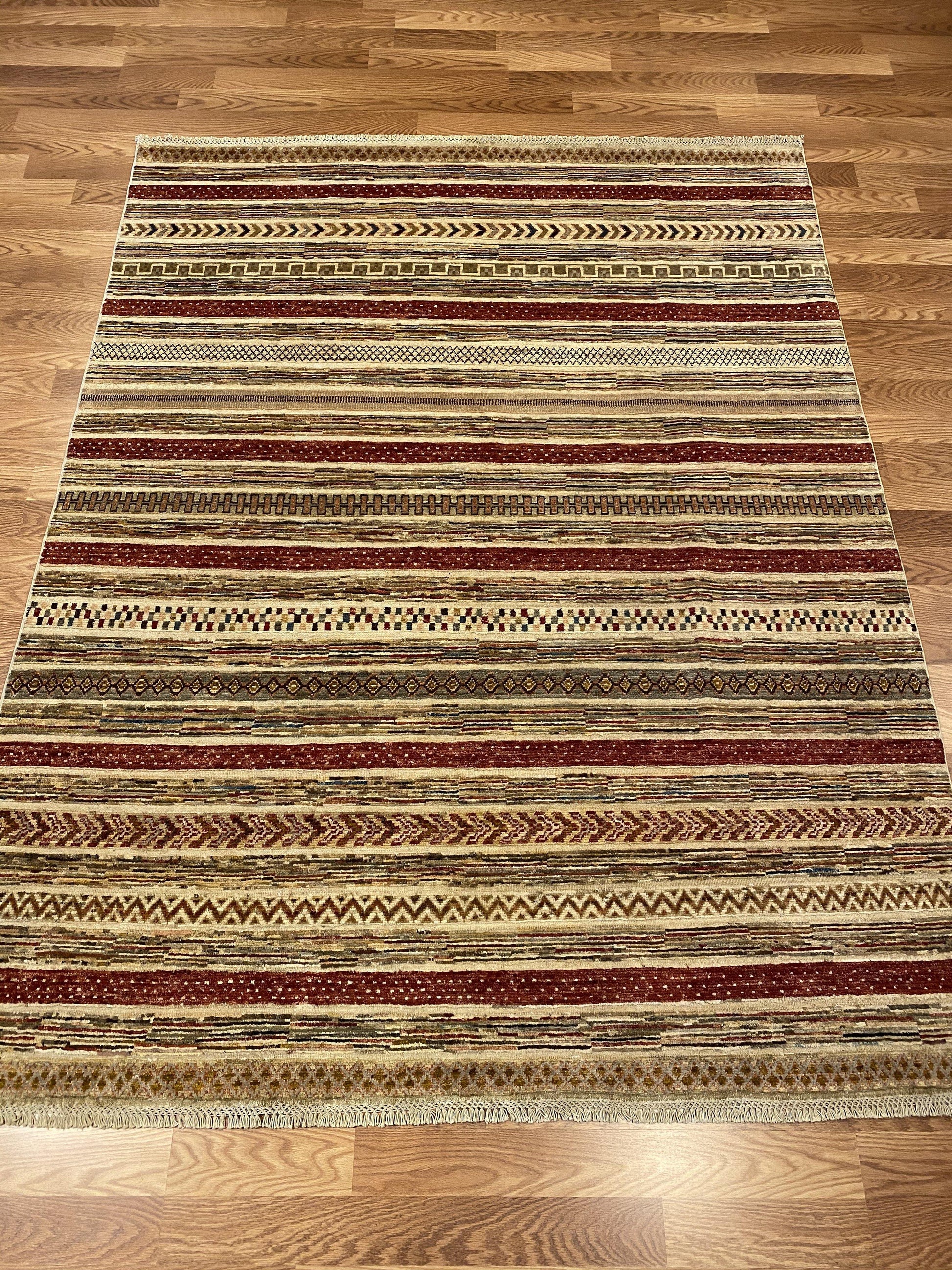 Geometric - Item BG421 - Baluchi Rug Gallery