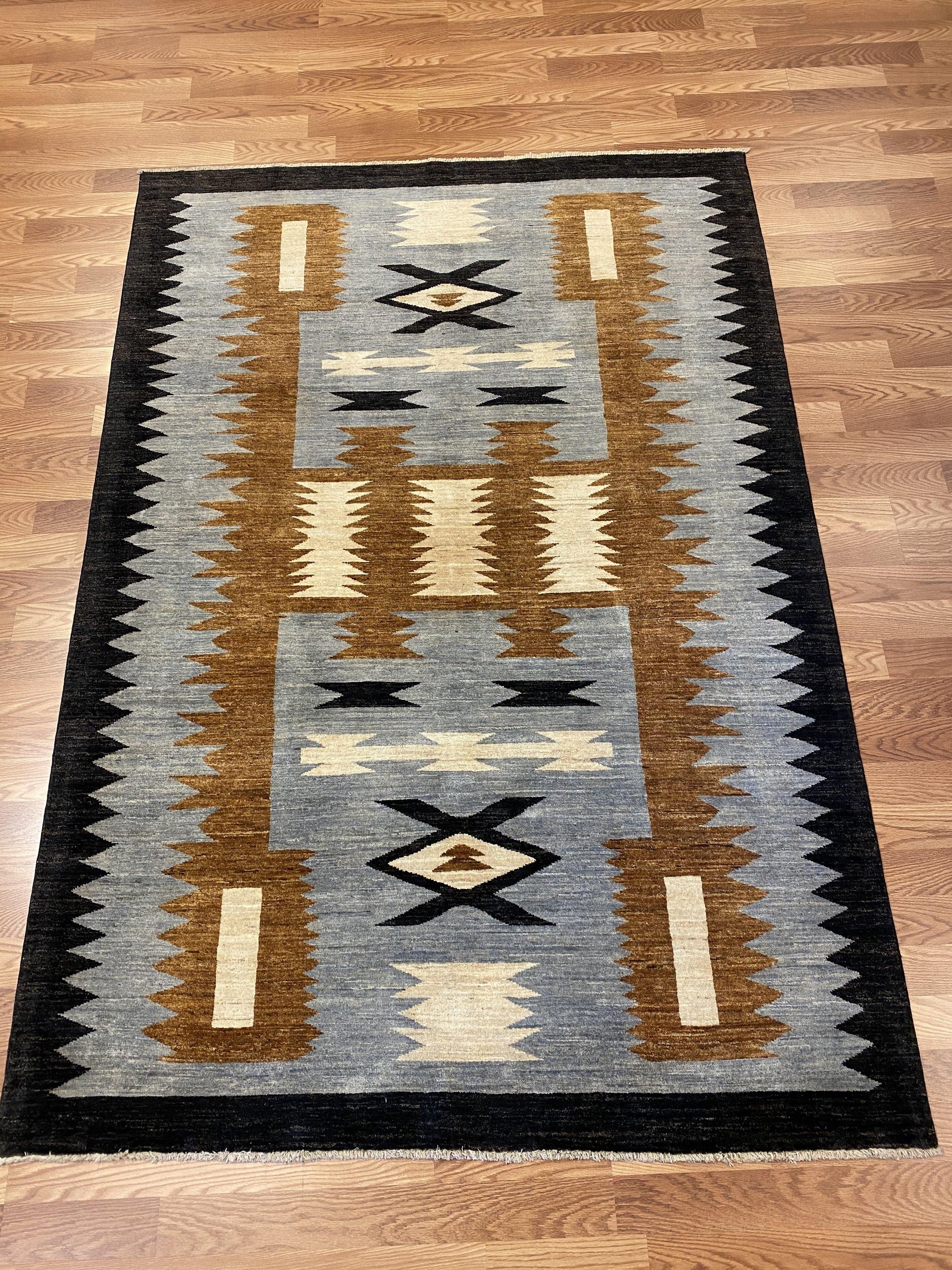Geometric - Item BG450 - Baluchi Rug Gallery