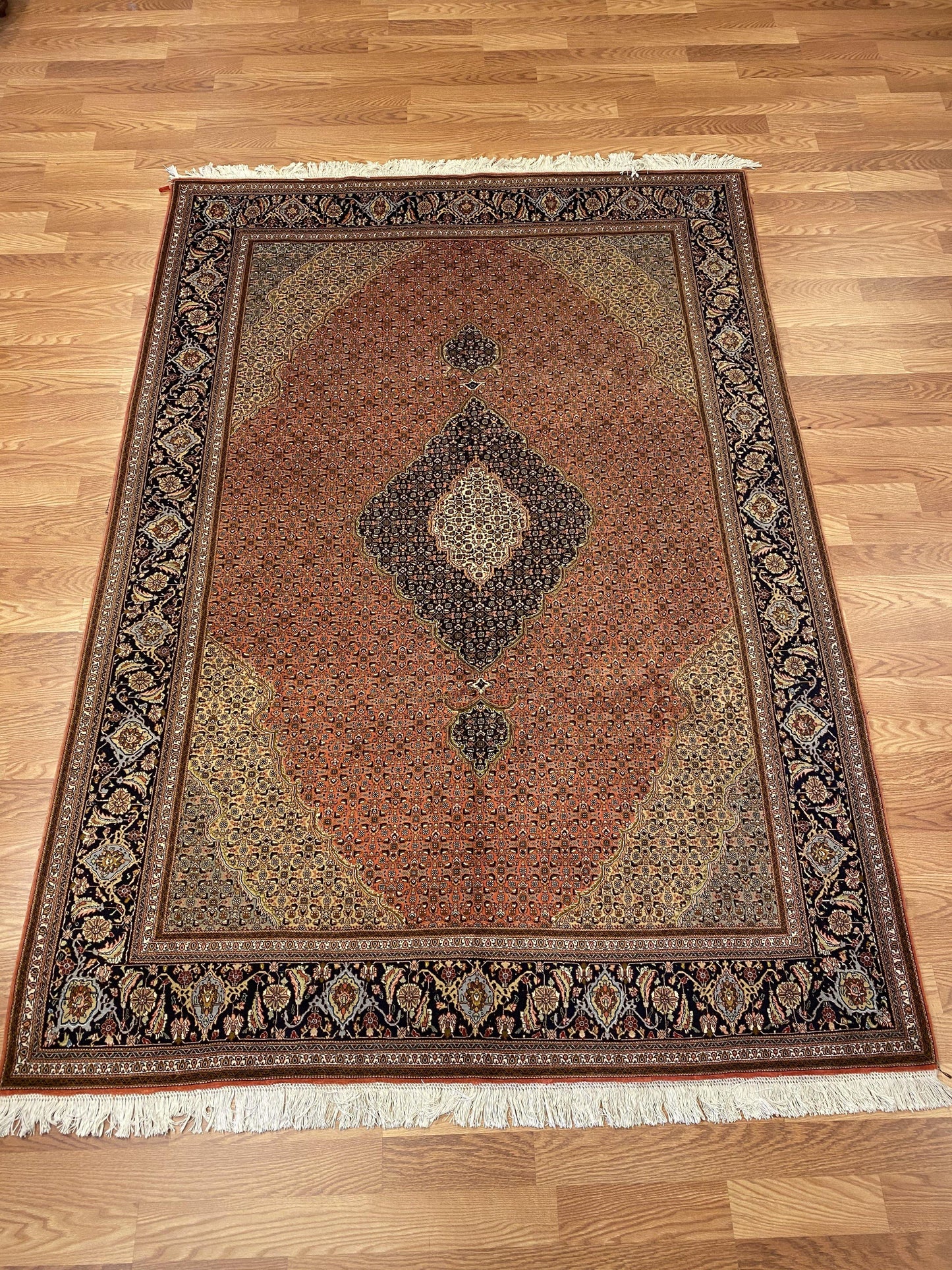 Tabriz - Item BG460 - Baluchi Rug Gallery