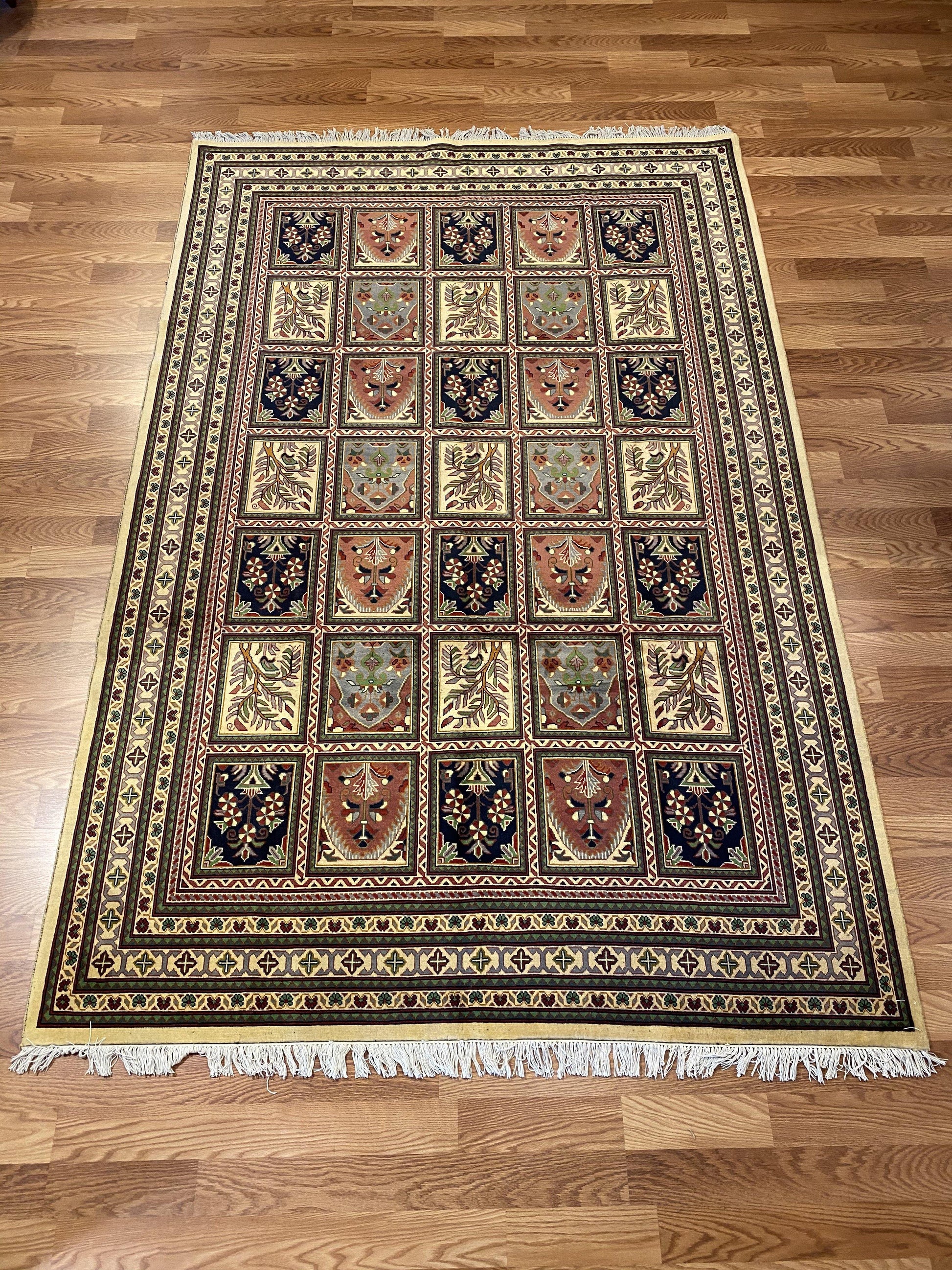 Geometric - Item BG506 - Baluchi Rug Gallery