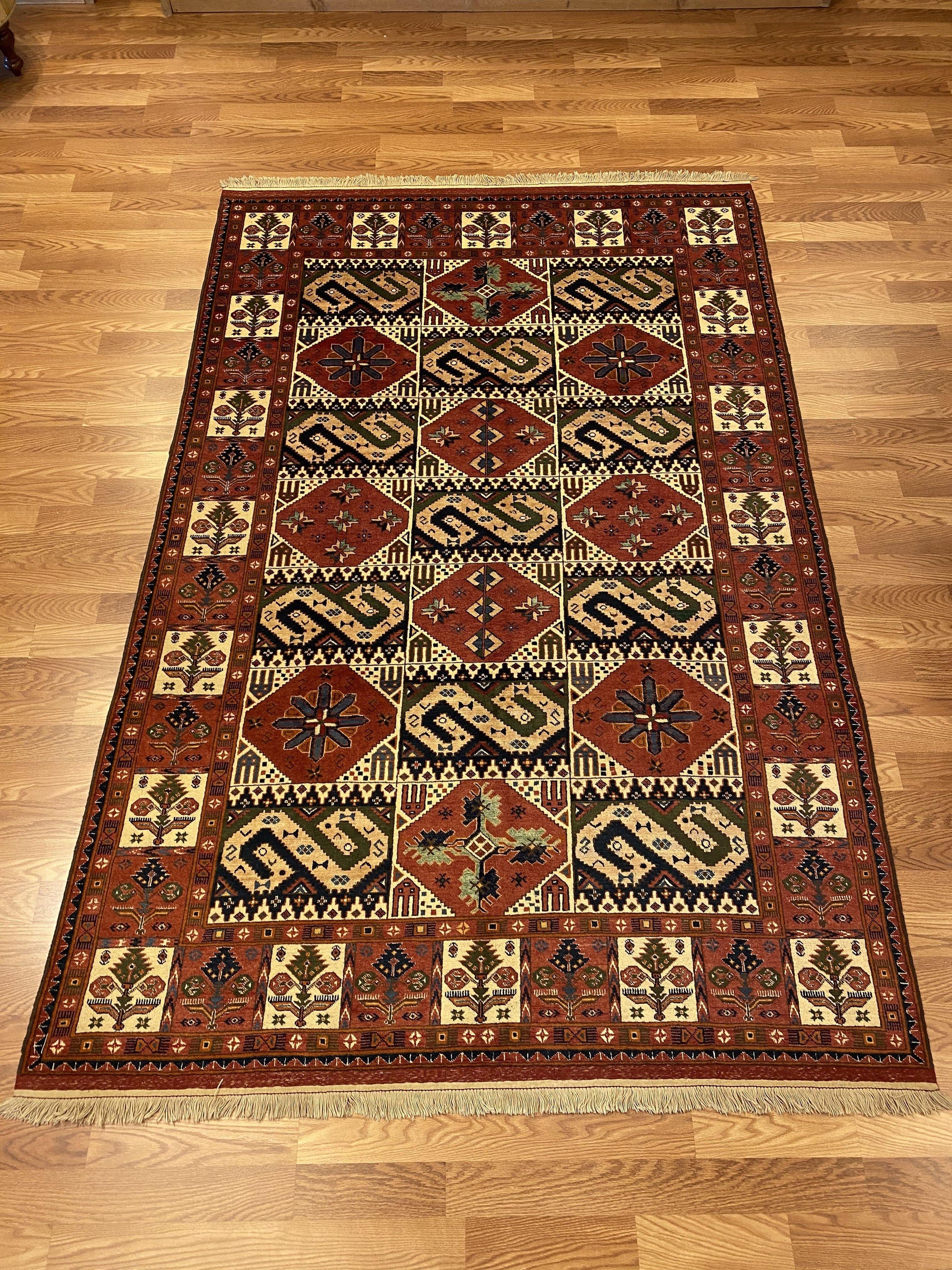 Geometric - Item BG516 - Baluchi Rug Gallery