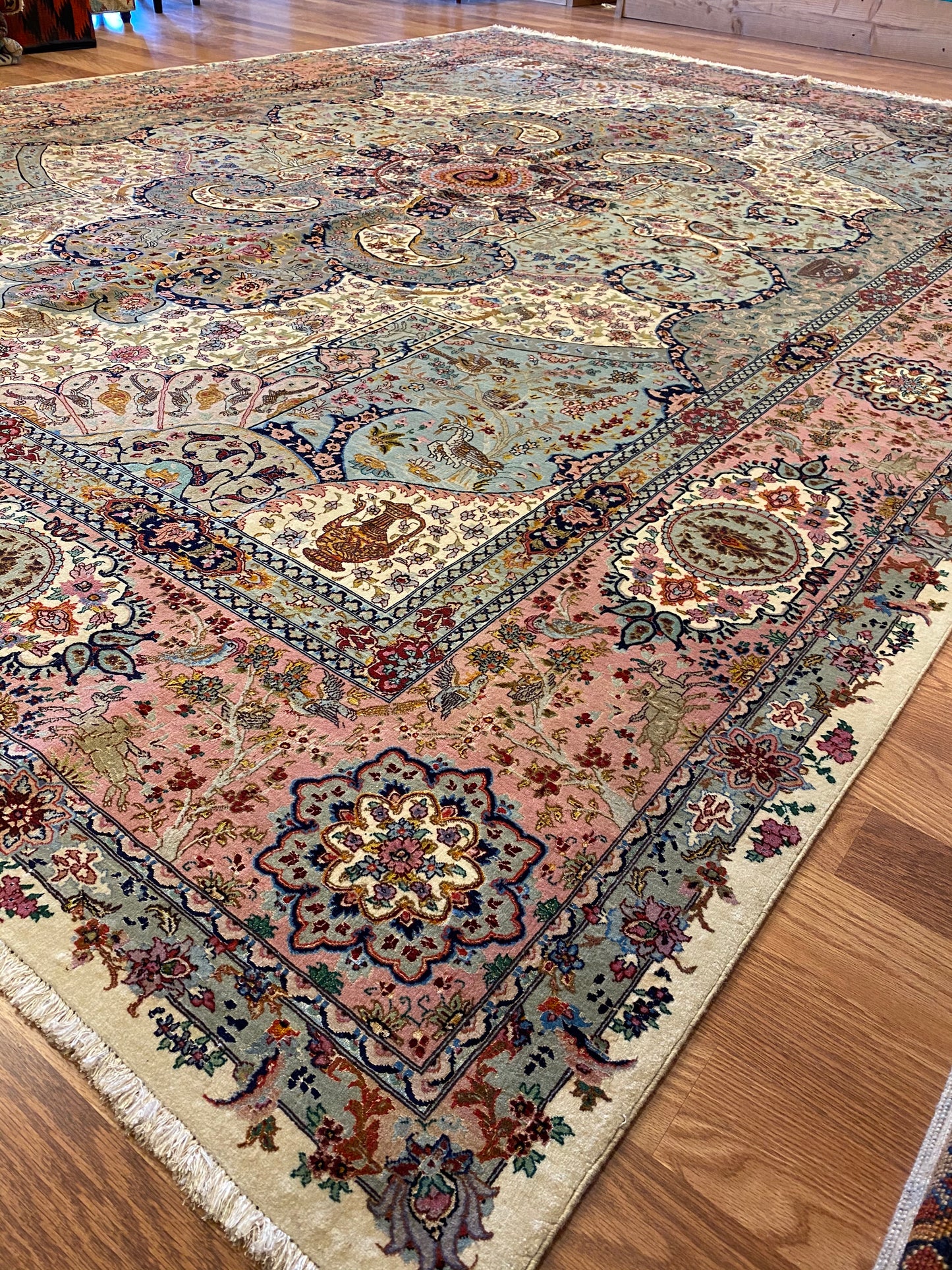 Tabriz Silk & Wool - Item BG631