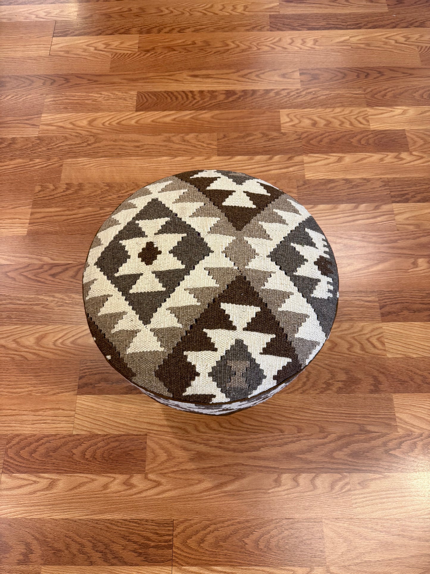 Kilim Round - RS06