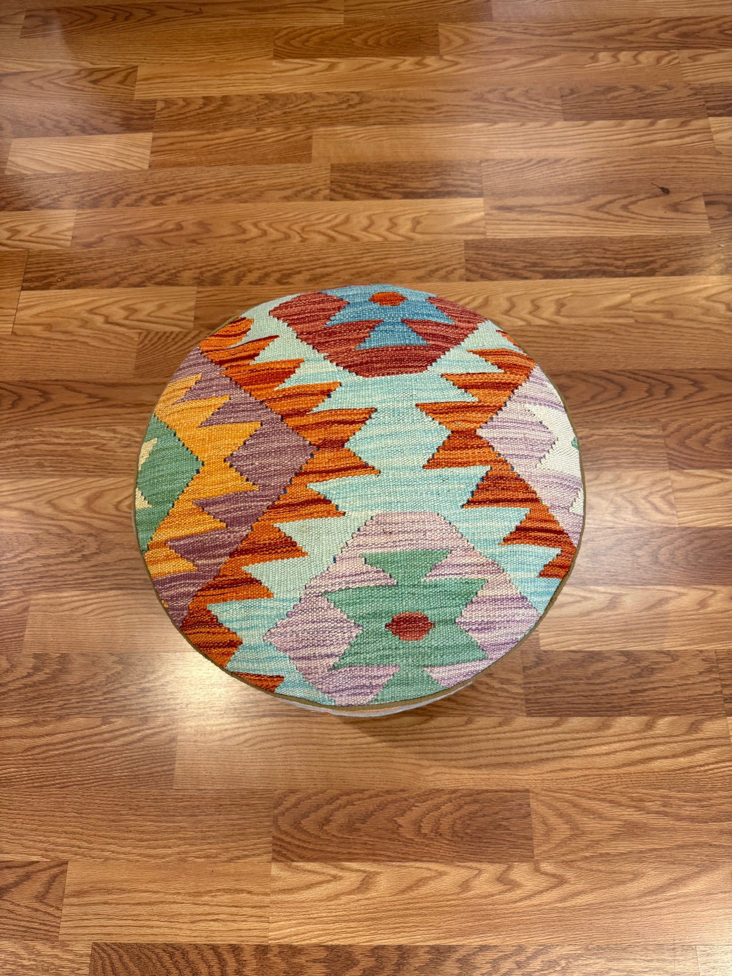 Kilim Round - RS12