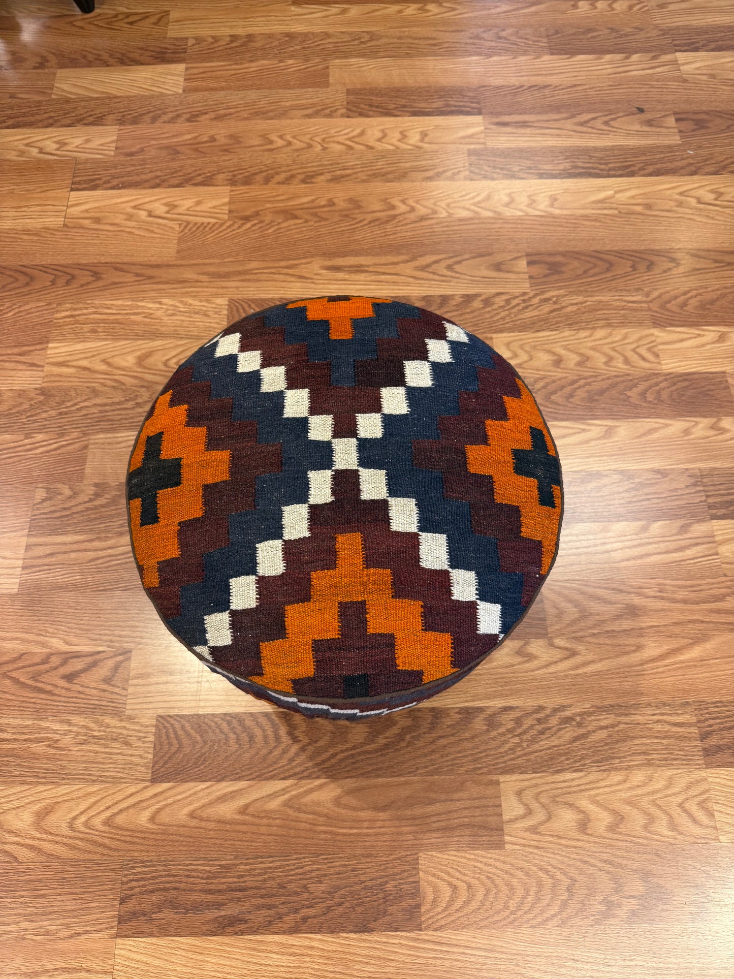 Kilim Round - RS15