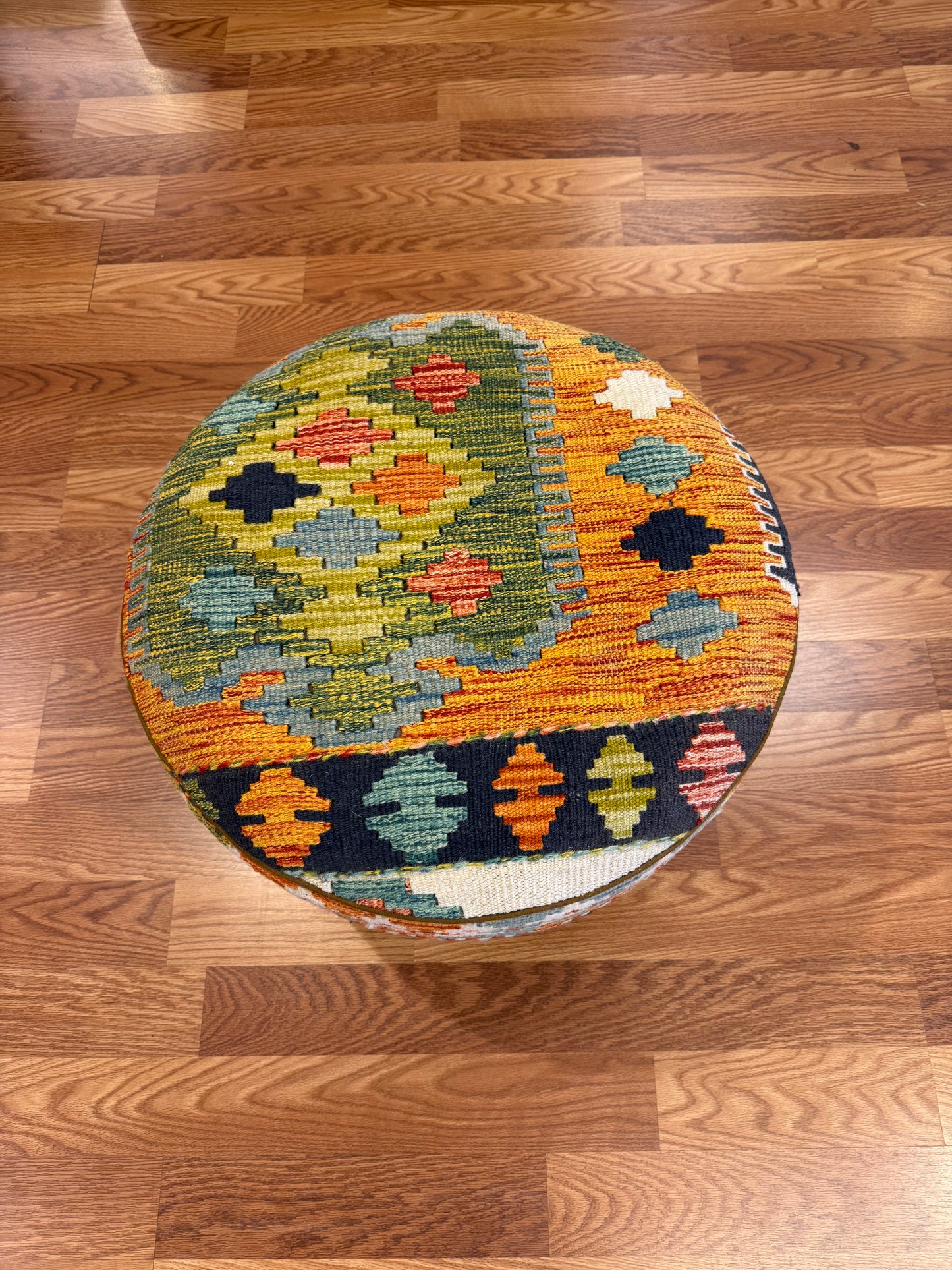 Kilim Round - RB09