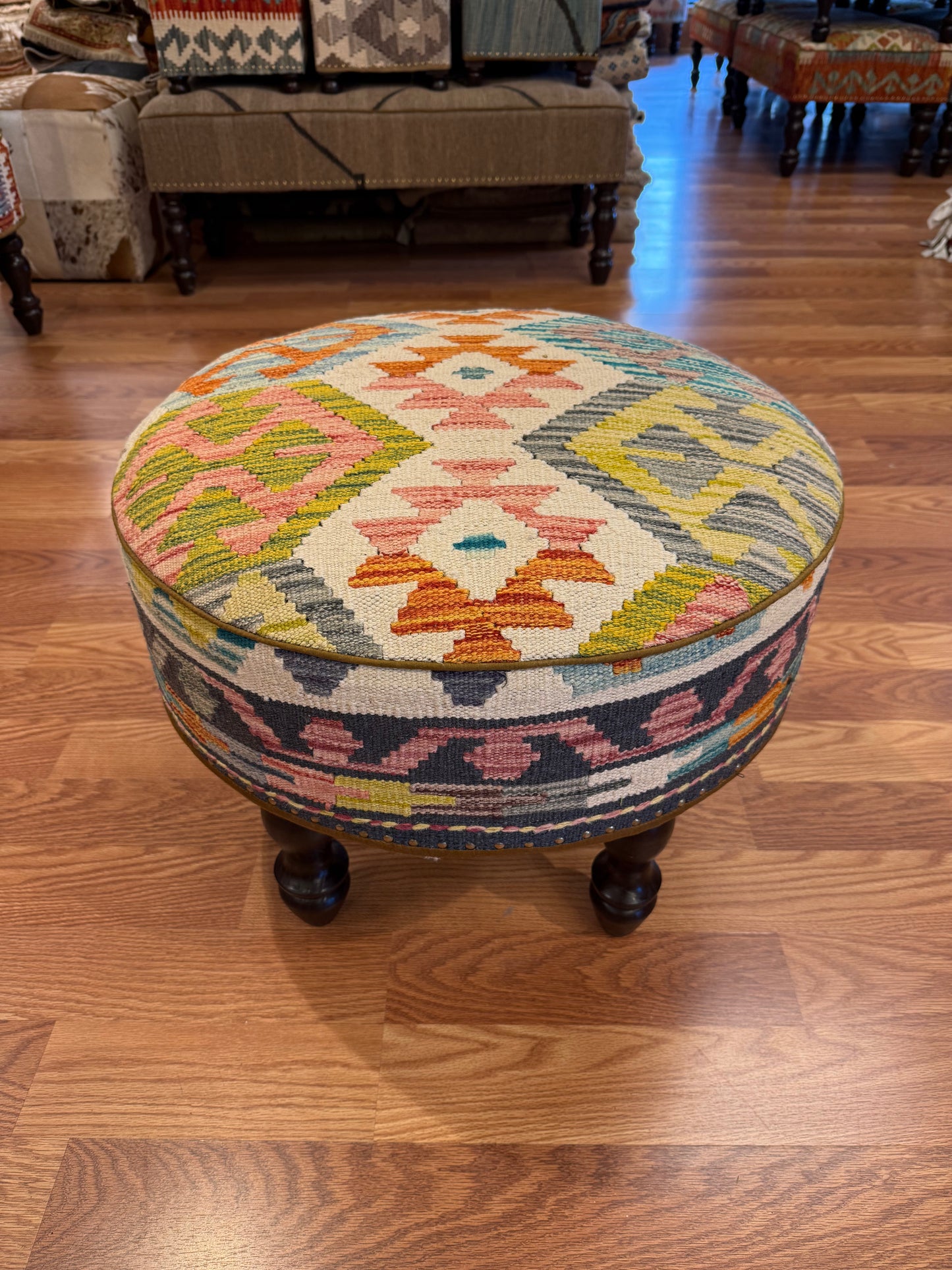 Kilim Round - RB13