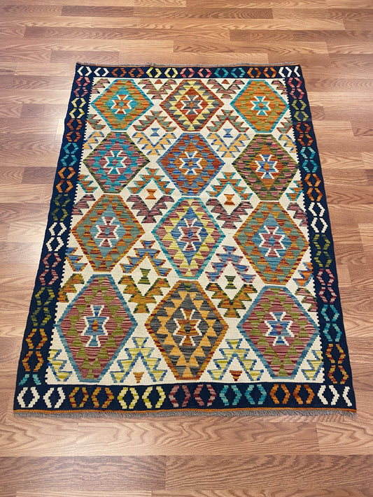 Kilim - Item BG1803 (SOLD)
